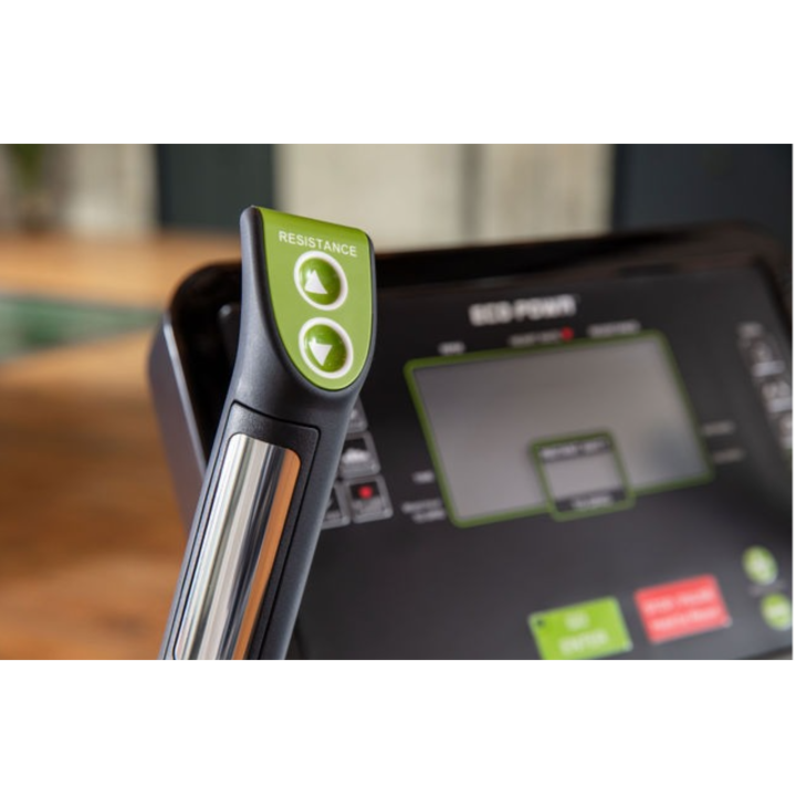 SportsArt ECO-POWR™ G574U profesionalus Upright dviratis