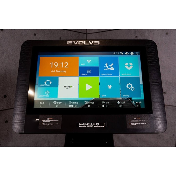 Evolve bėgimo takelis su 18.5'' TFT konsole
