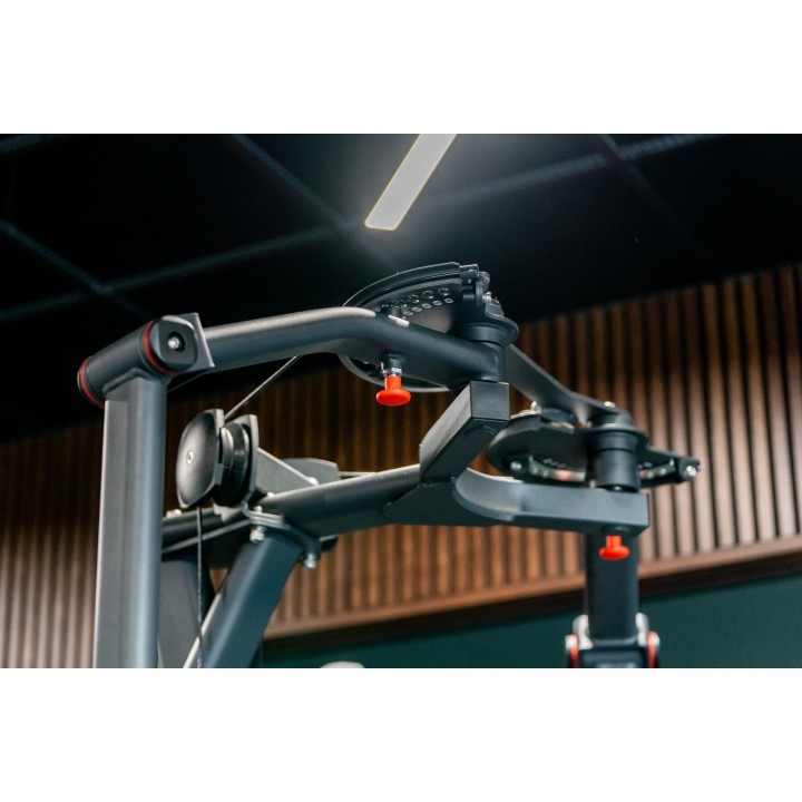 Evolve Digital Strength Series selektorizuotas krūtinės išskėtimo ir galinių deltų treniruoklis EV-SC-DS-431