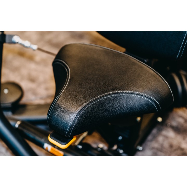 Evolve Ultra Series selektorizuotas krūtinės spaudimo treniruoklis
