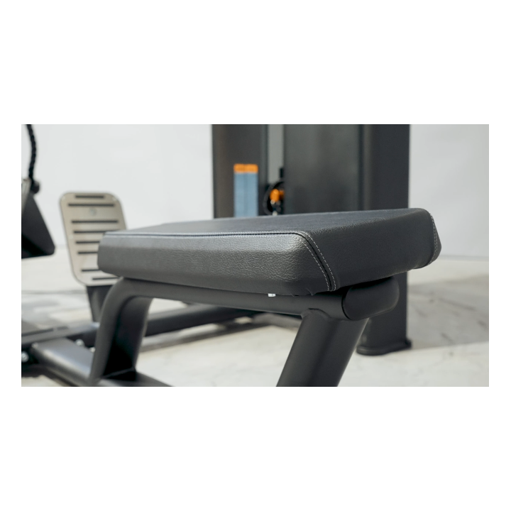 Evolve Ultra serijos Selectorized Low Row treniruoklis