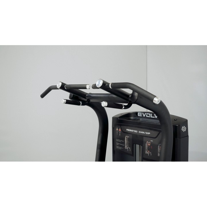 Evolve Ultra serijos Selectorized Assisted Chin / Dip treniruoklis