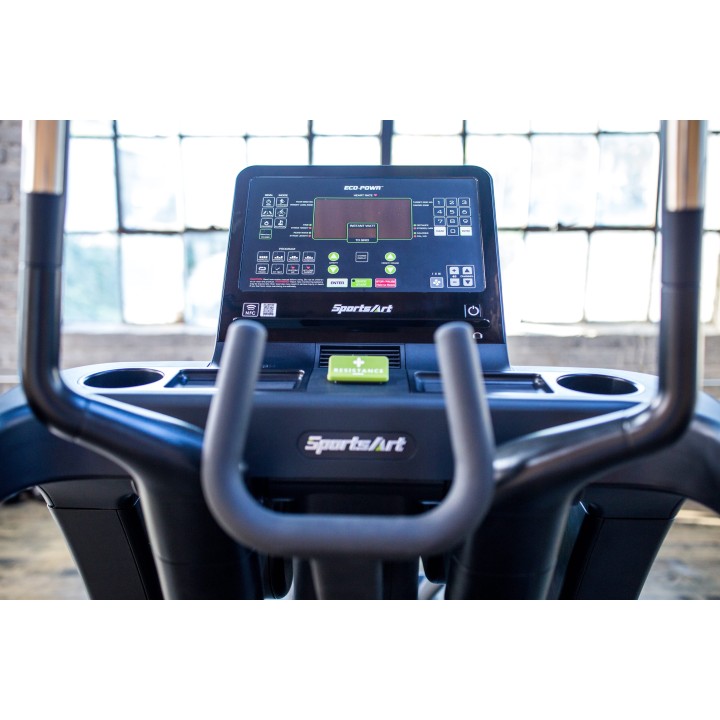 Sports Art Status G886 Eco-Power™ elipsinis, gaminantis elektrą