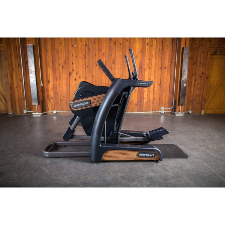 Sports Art Status V886 elipsinis treniruoklis su generatoriumi