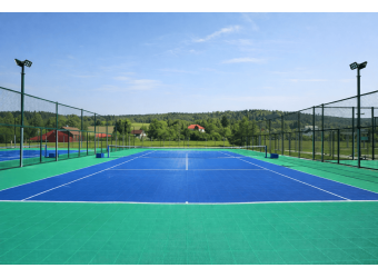 Lauko sporto įranga ir aikštelės