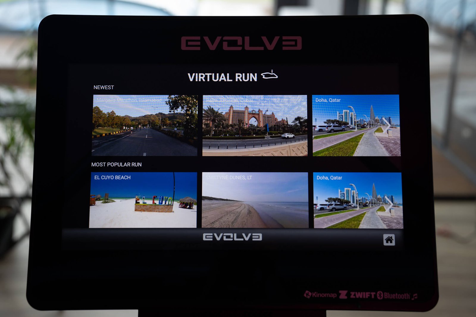 EV-TM-HT-225-TFT virtualios treniruočių trasos