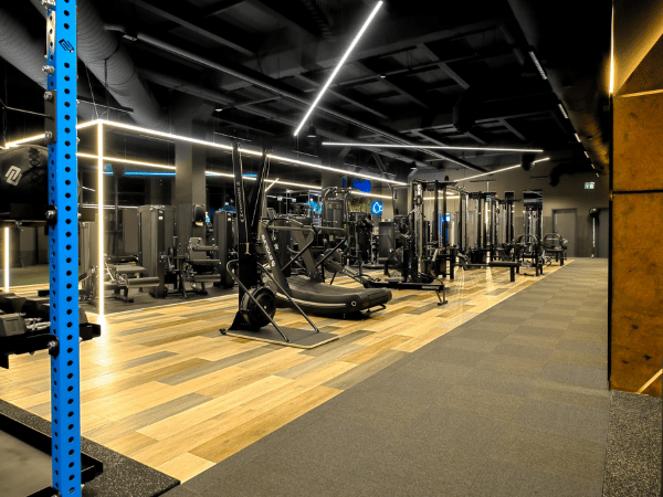 „Gym+“ sporto klubas, Gėlių g., Telšiai, Lietuva 2026