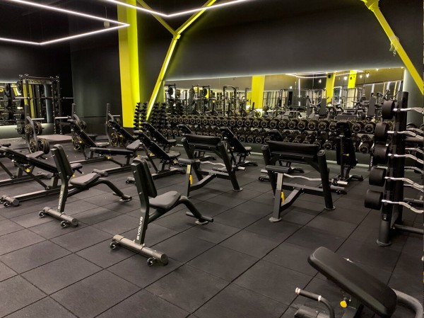 „Lemon Gym“ sporto klubas, A. Sacharova g., Ryga, Latvija, 2022