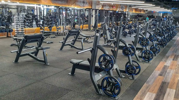 „Gym+“ sporto klubas, Vingio g., Klaipėda, 2021