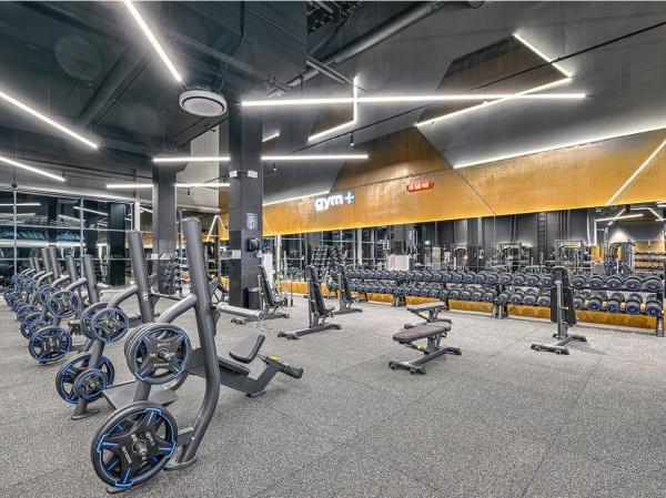 „Gym+“ sporto klubas, Outlet, Vilnius, 2021