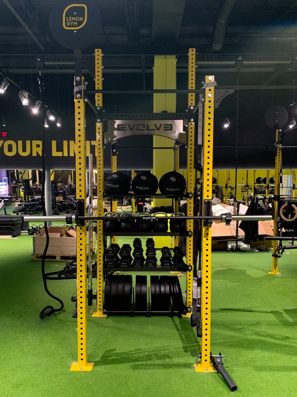 „Lemon Gym“ sporto klubas, A. Sacharova g., Ryga, Latvija, 2022