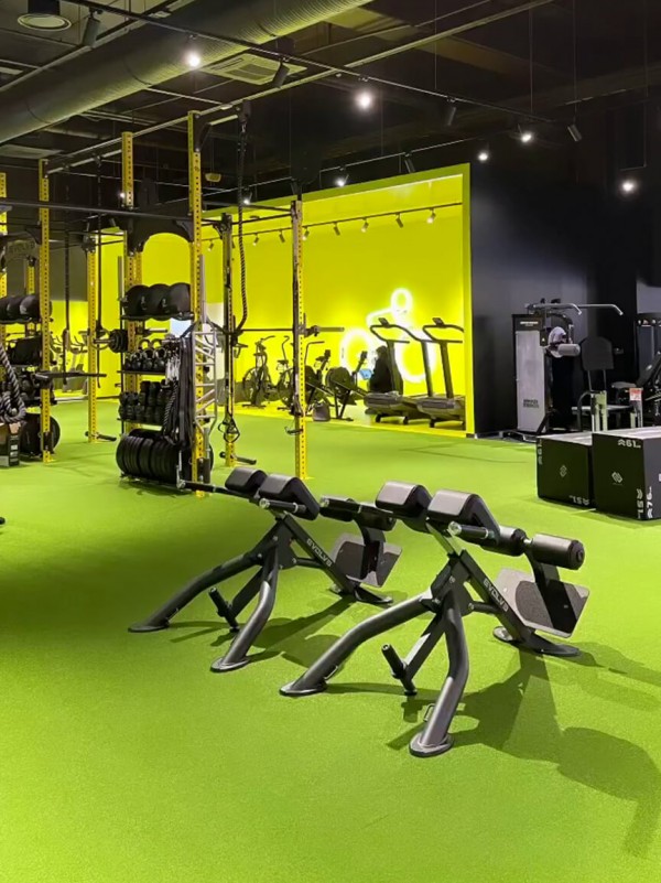 „Lemon Gym“ sporto klubas, A. Sacharova g., Ryga, Latvija, 2022