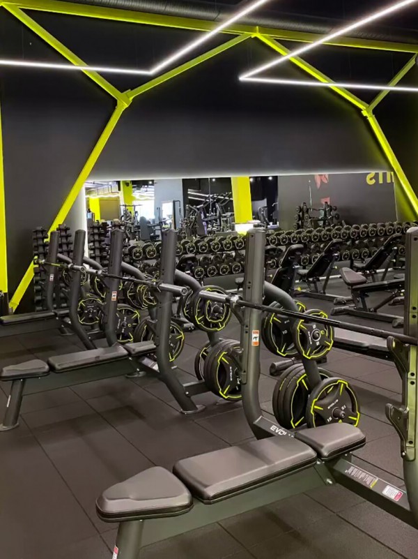 „Lemon Gym“ sporto klubas, A. Sacharova g., Ryga, Latvija, 2022