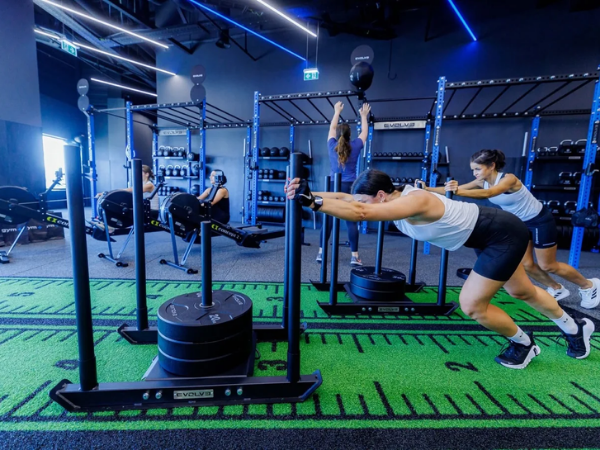 „Gym+“ sporto klubas, Panorama, Vilnius, Lietuva 2026, – varžybinė treniruočių zona