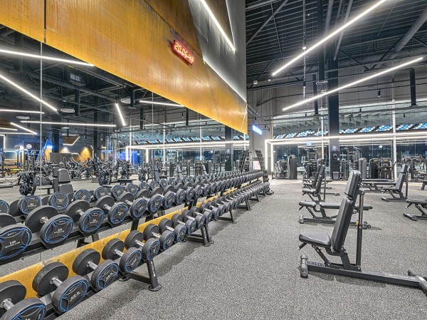 „Gym+“ sporto klubas, Outlet, Vilnius, 2021