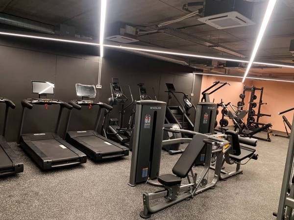 „SHED Co-living“ sporto salė, Vilnius, 2022