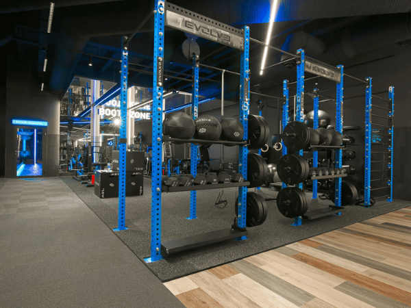 „Gym+“ sporto klubas, Gėlių g., Telšiai, Lietuva 2026