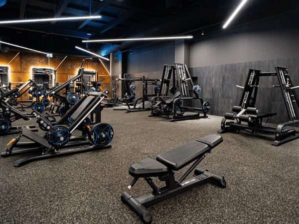 „Gym+“ sporto klubas, Gėlių g., Telšiai, Lietuva 2026