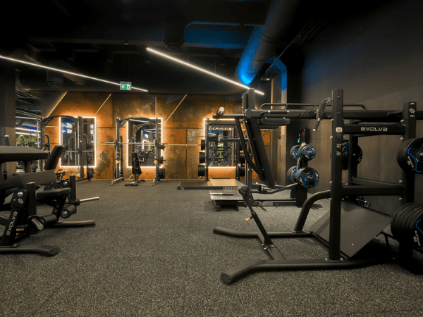 „Gym+“ sporto klubas, Gėlių g., Telšiai, Lietuva 2026
