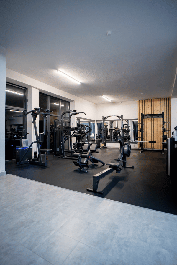 „Vita Studio“ sporto studija, Tauragė,  2025