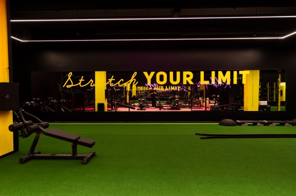 „Lemon Gym“ sporto klubas, Urmas,  Kaunas, 2024
