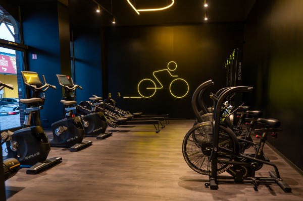 „Lemon Gym“ sporto klubas, Urmas,  Kaunas, 2024