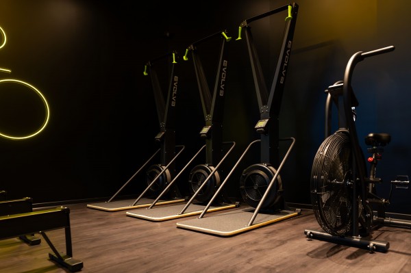 „Lemon Gym“ sporto klubas, Urmas,  Kaunas, 2024