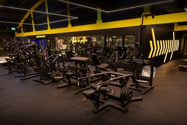 „Lemon Gym“ sporto klubas, Urmas,  Kaunas, 2024