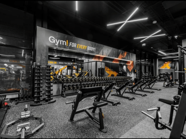 „Gym!“  sporto klubas, Narva Astri, Estija, 2026