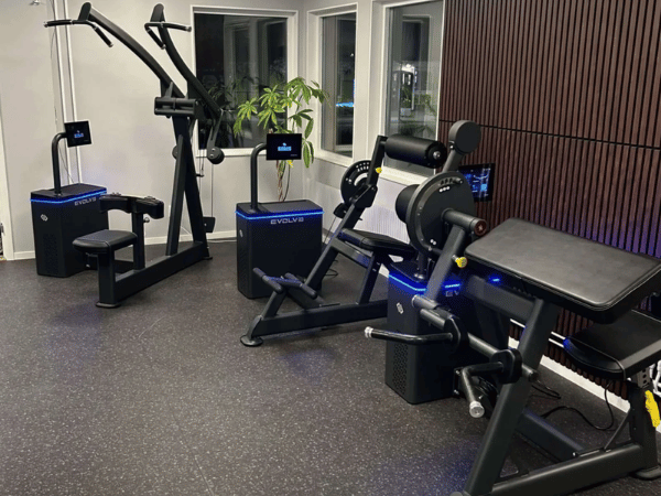 Studijos tipo sporto salė, Švedija 2026