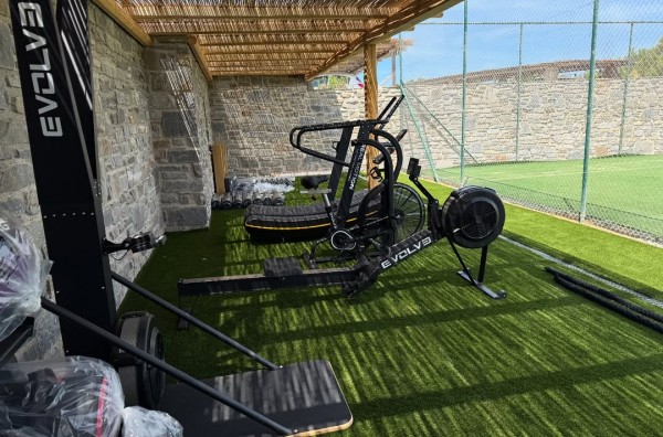 „Poseidon of Paros Hotel & Spa“ sporto salė, Graikija, 2025