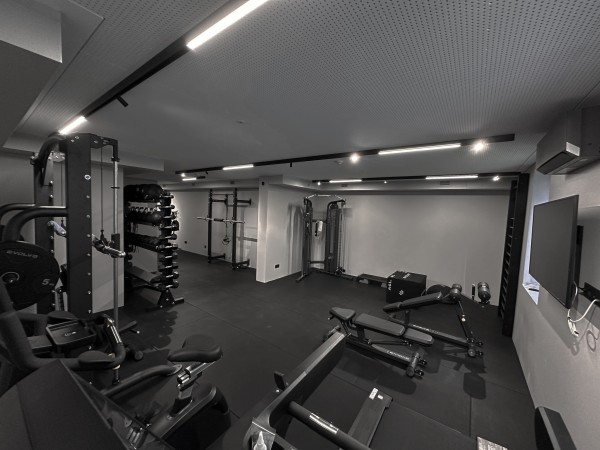 Sporto salė gyvenamųjų apartamentų komplekse, Palanga, 2024