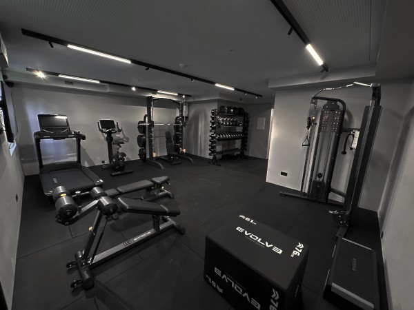 Sporto salė gyvenamųjų apartamentų komplekse, Palanga, 2024